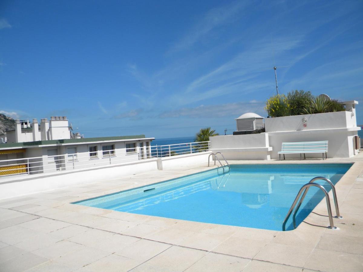 App Le Rocazur Avec Piscine Et Parking En Bord De Mer A 500M Du Centre Ville Menton Exterior photo